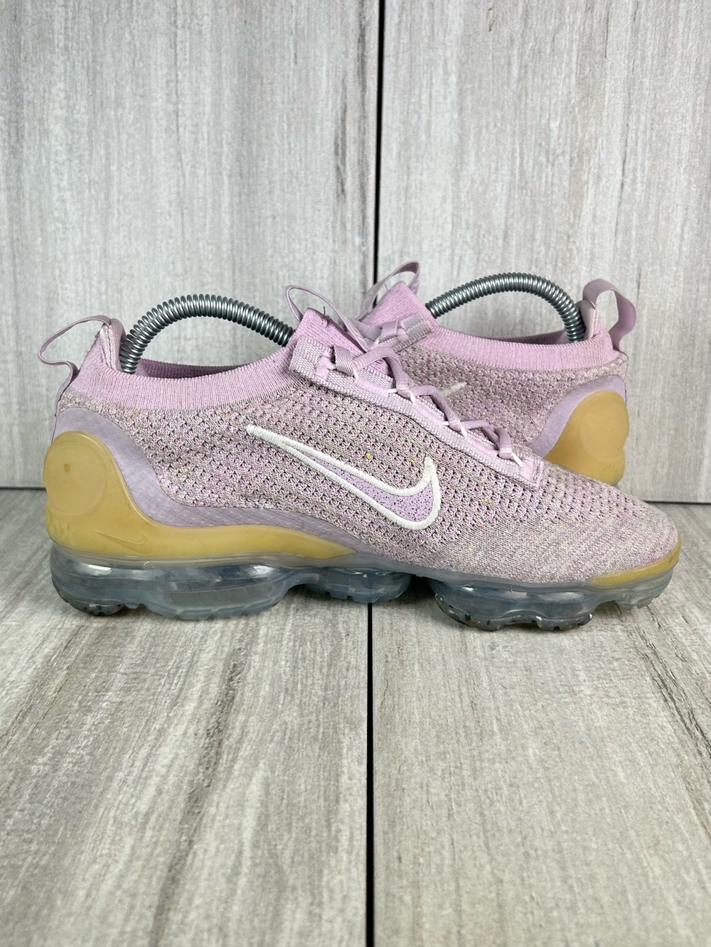 Nike VaporMax 2021 Flyknit Sneaker Light Purple Athletic Sneaker Womens Size 8.5 - Picture 5 of 11